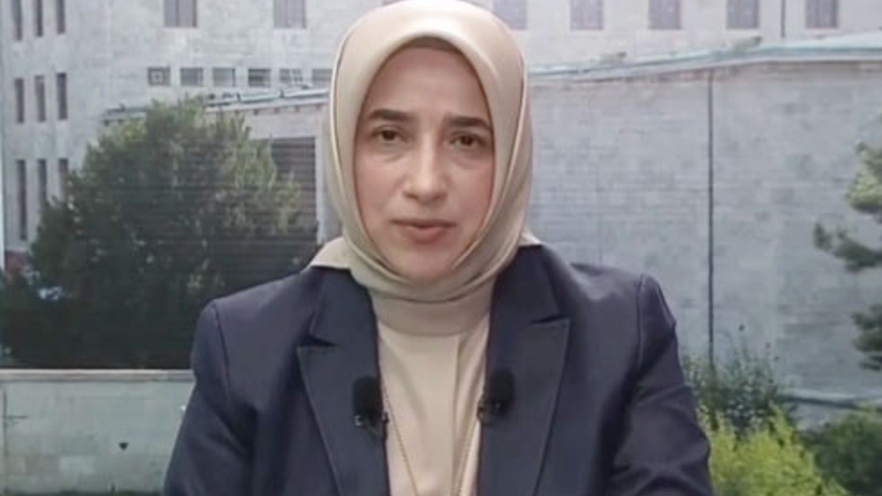 AKP'li Özlem Zengin'e partisinin başkan yardımcısından destek mesajı geldi