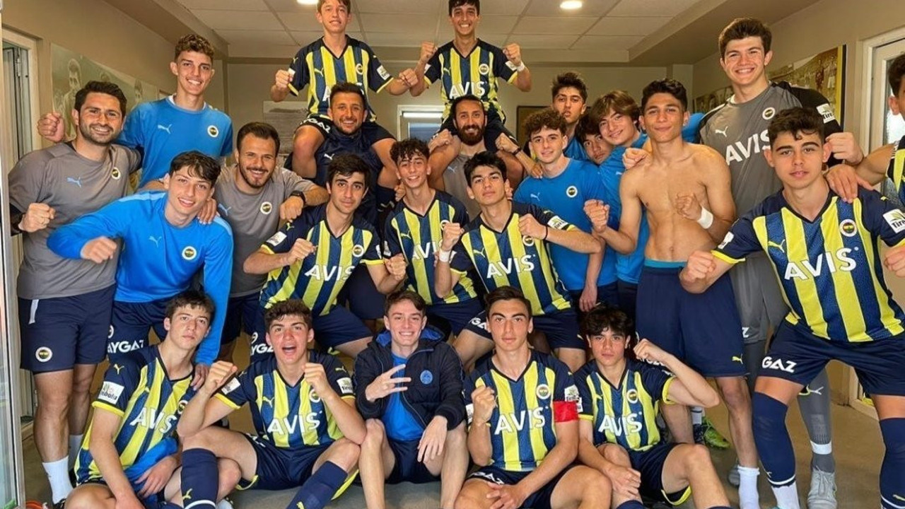 Galatasaray Fenerbahçe'ye kaptırdı. Şimdi Fulham istiyor