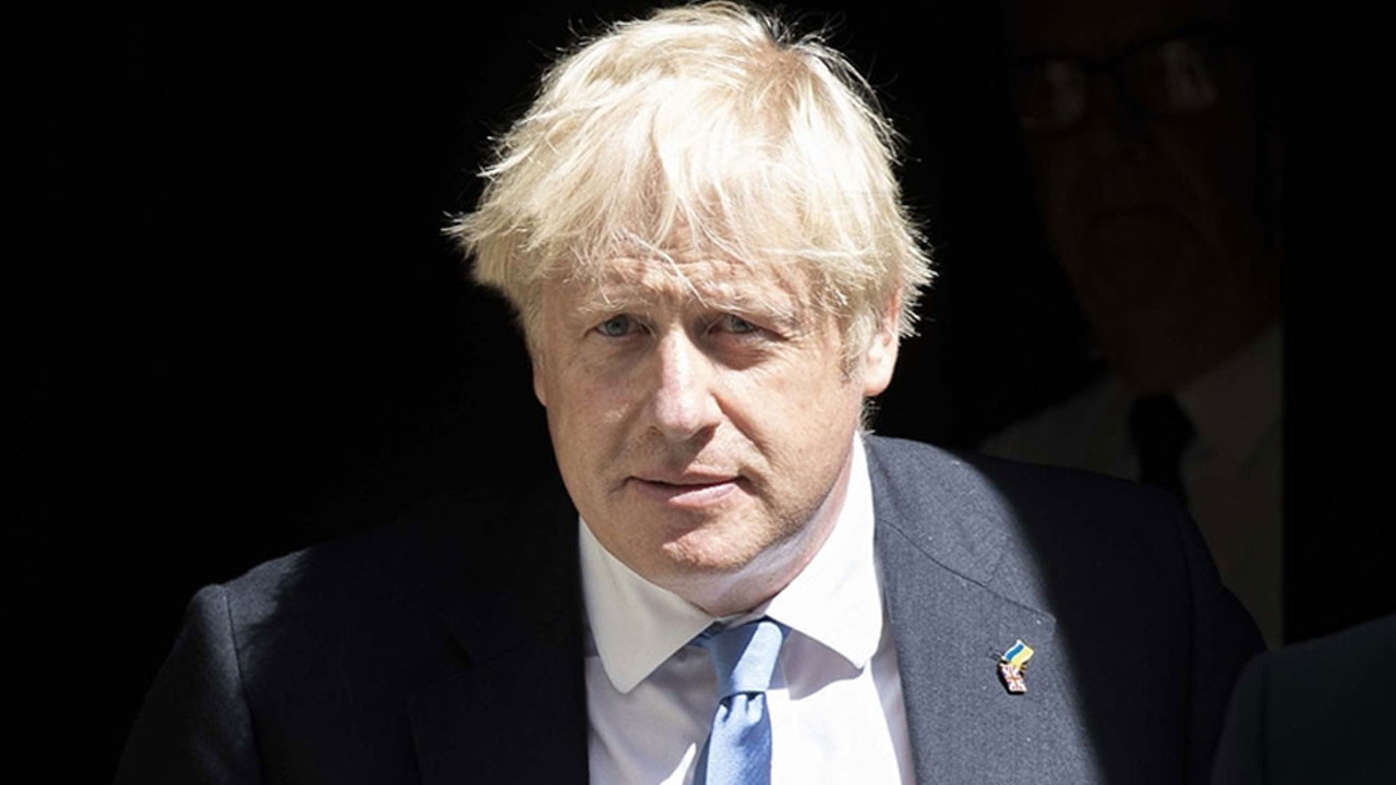 Johnson parlamentoyu yanılttığını kabul etti