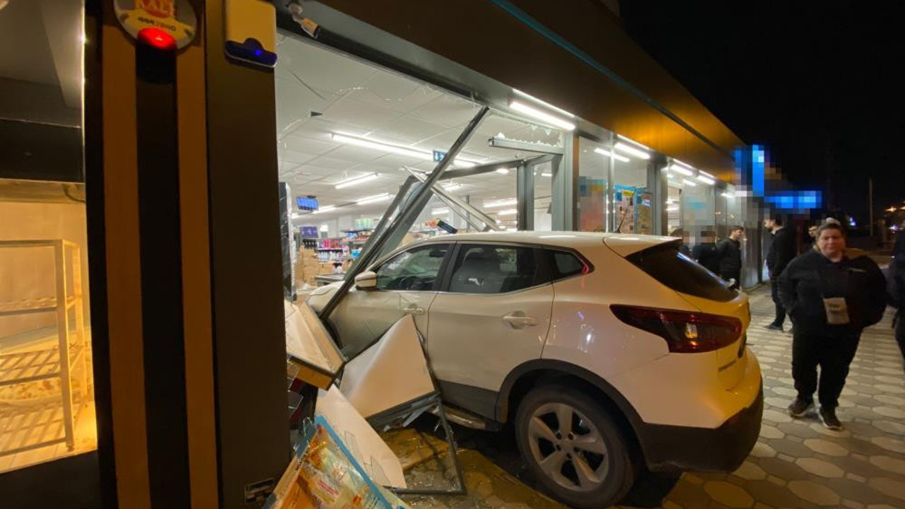 Lüks cipiyle markete daldı