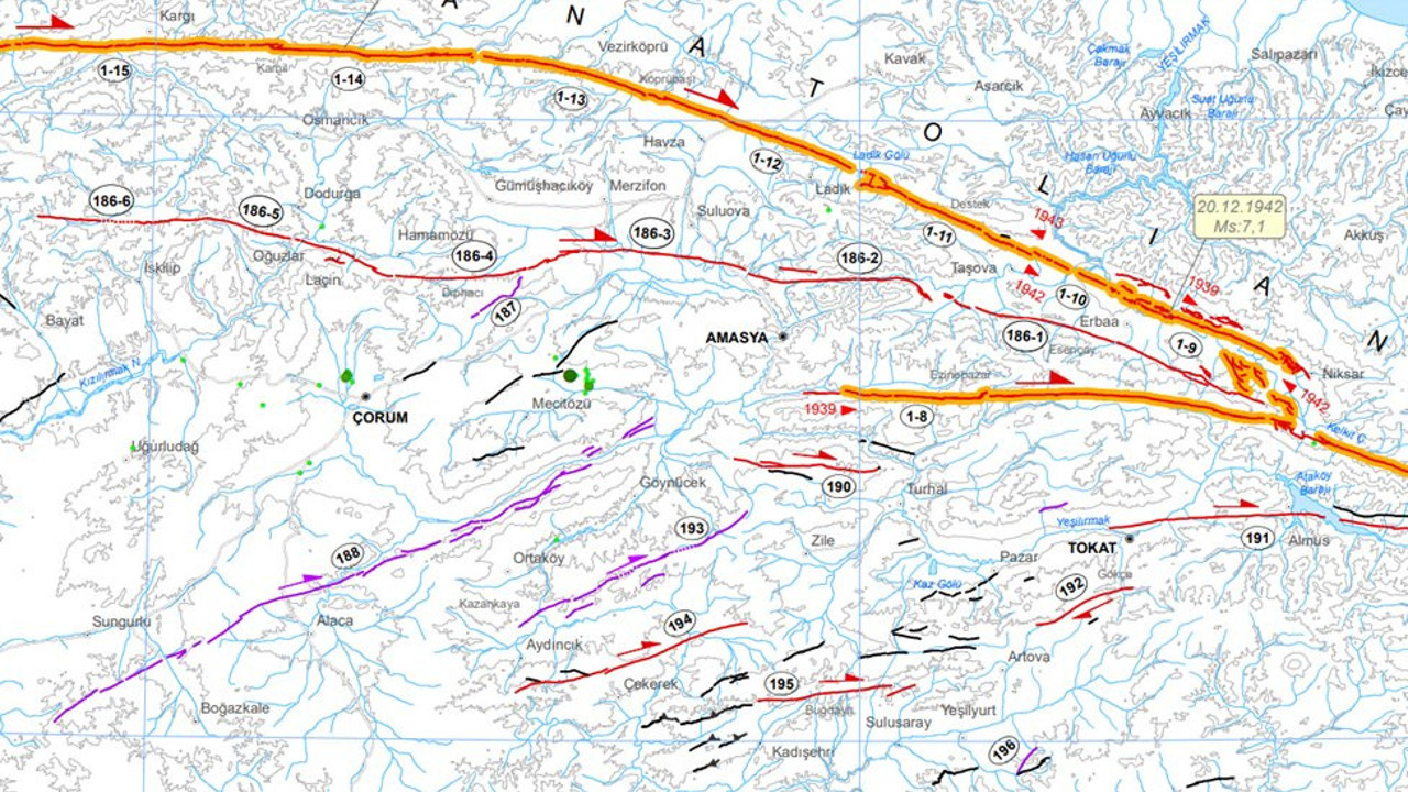 Uzman isim iki kenti uyardı: Depreme hazır olun