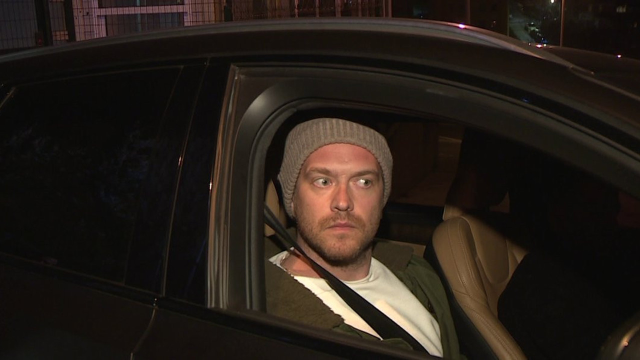 Oyuncu Engin Öztürk'ün panik gecesi. Arkadaşının eşiyle görüntülendi