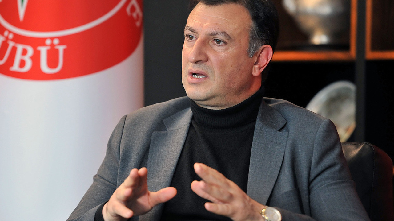 Ümraniyespor Başkanı Tarık Aksar'dan flaş açıklamalar. Serkan Kırıntılı'ya göndermede bulundu