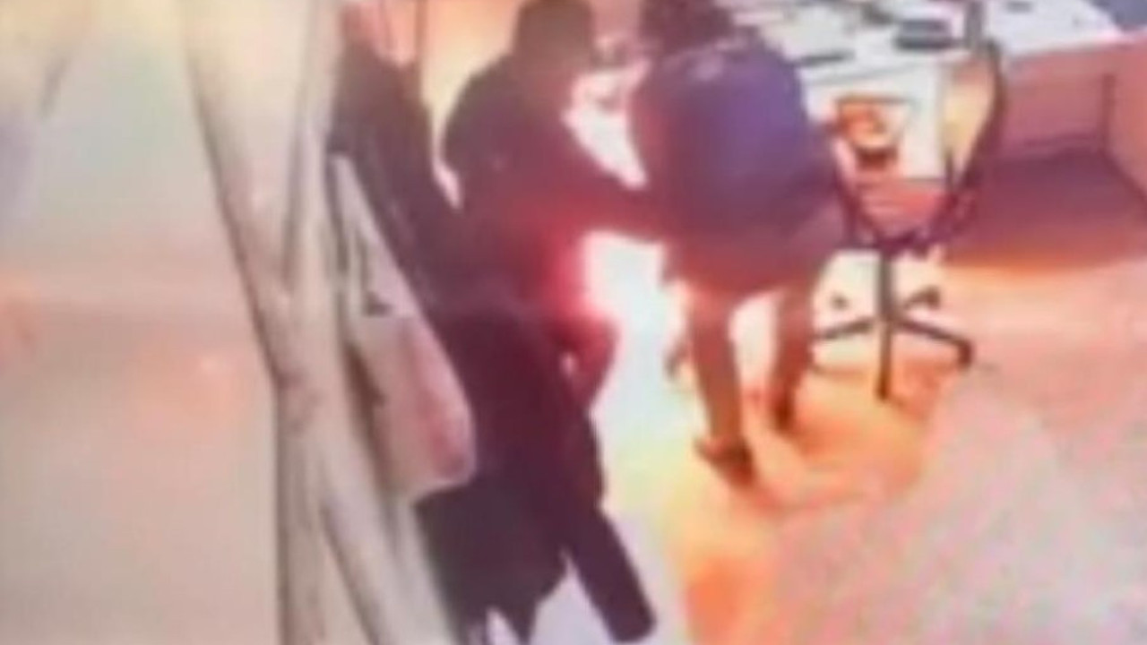 Birden alev aldı, ne yapacaklarını şaşırdılar