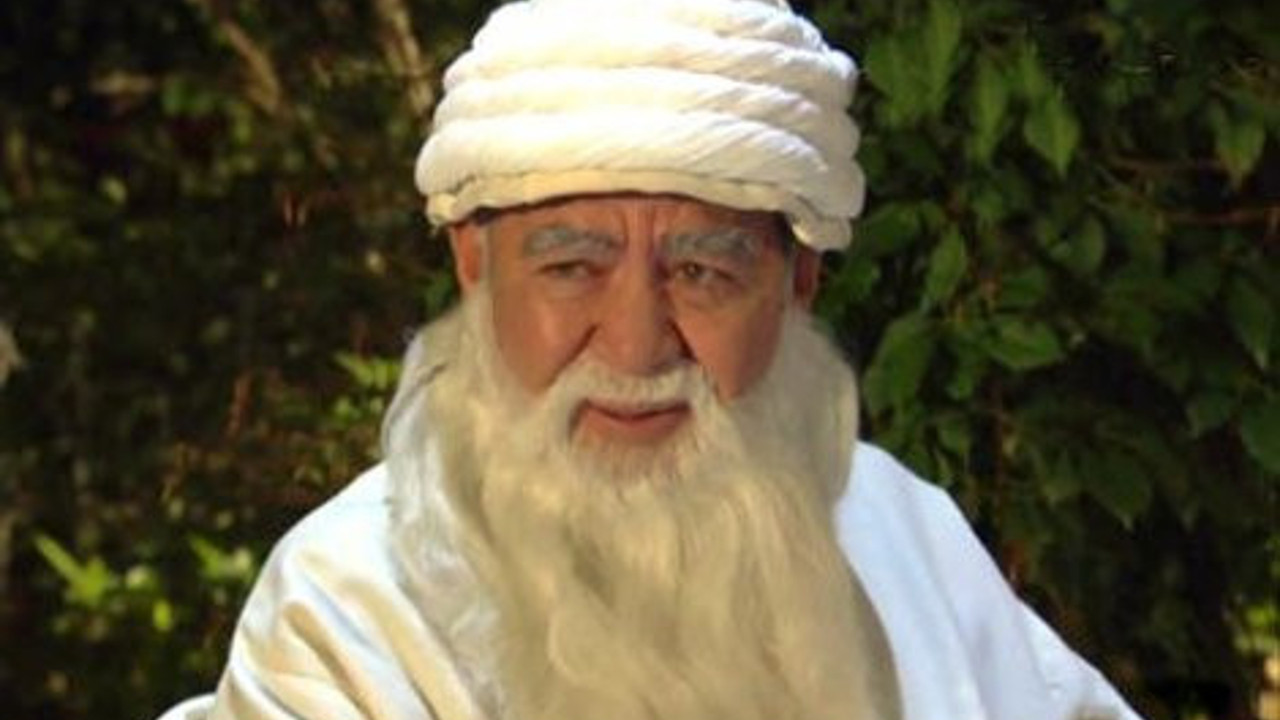 'Aksakallı Dede' sanat dünyasını yasa boğdu