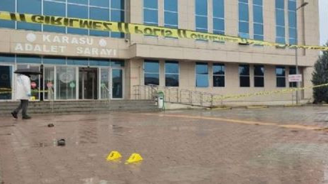 Adalet Sarayı önünde damat dehşeti