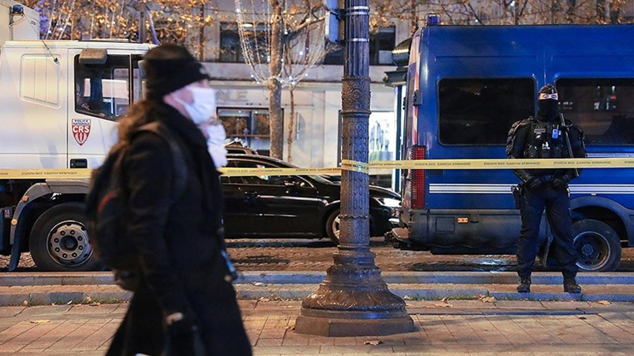 Paris'te 5 bankanın genel merkezinde arama başlatıldı