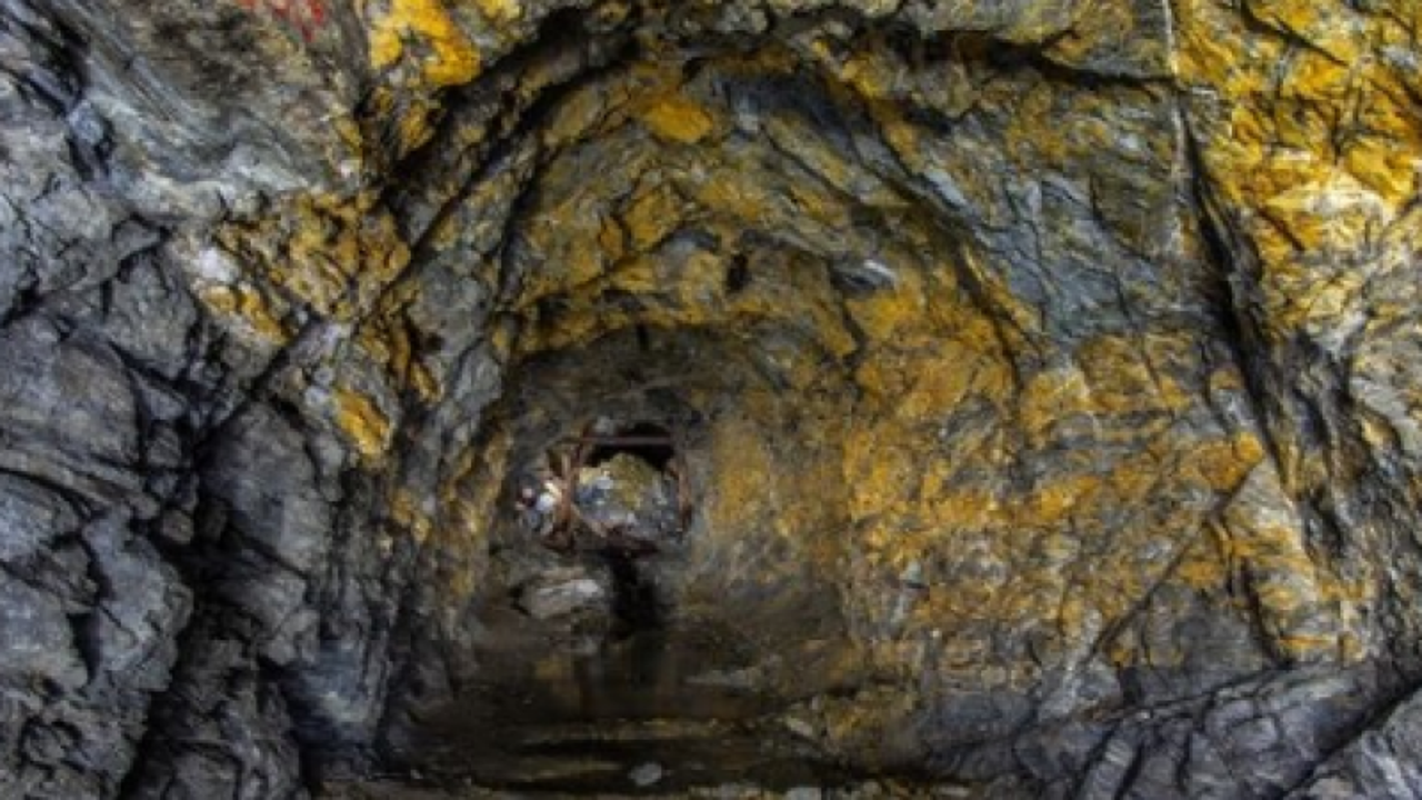 Sudan'da altın madeni çökmesi sonucu en az 10 kişi yaşamını yitirdi