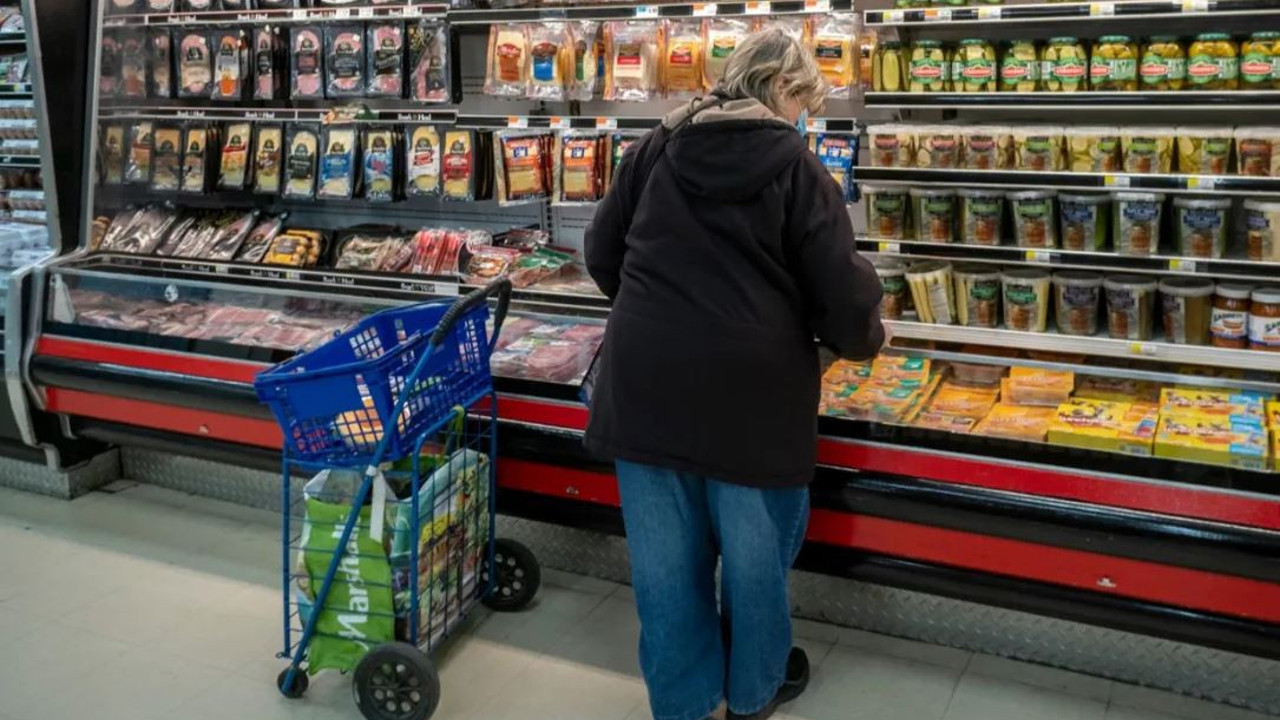 ABD'de tüketici güveni martta aşağı yönlü seyretti (31 Mart 2023)