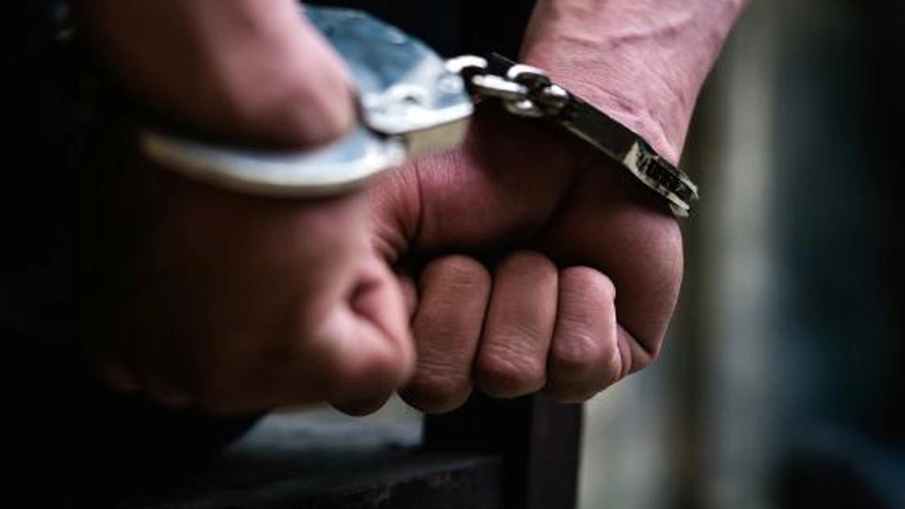 Firari katil zanlısı 20 yıl sonra yakalandı