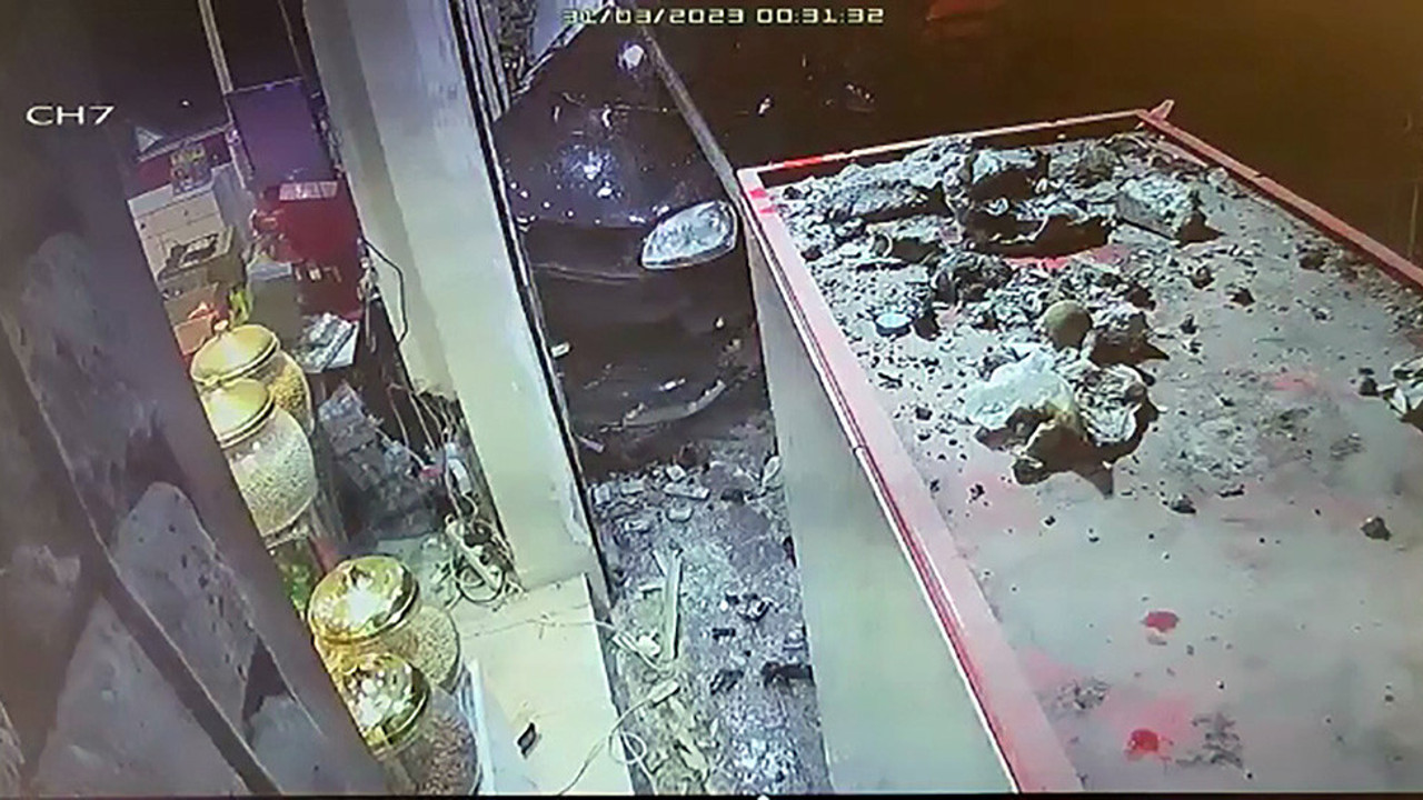 Davetsiz misafir şoku! Can havliyle dışarı çıktılar