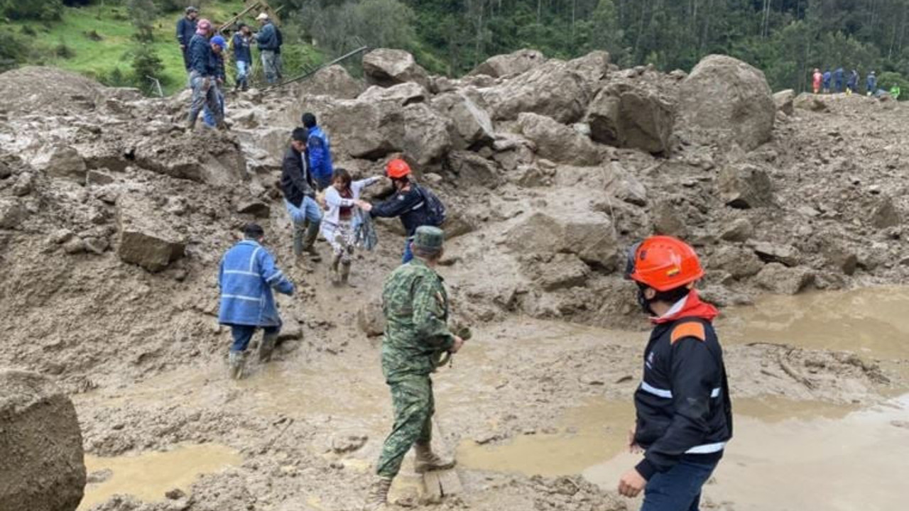 Ekvador'da toprak kayması sonucu ölenlerin sayısı 28'e çıktı