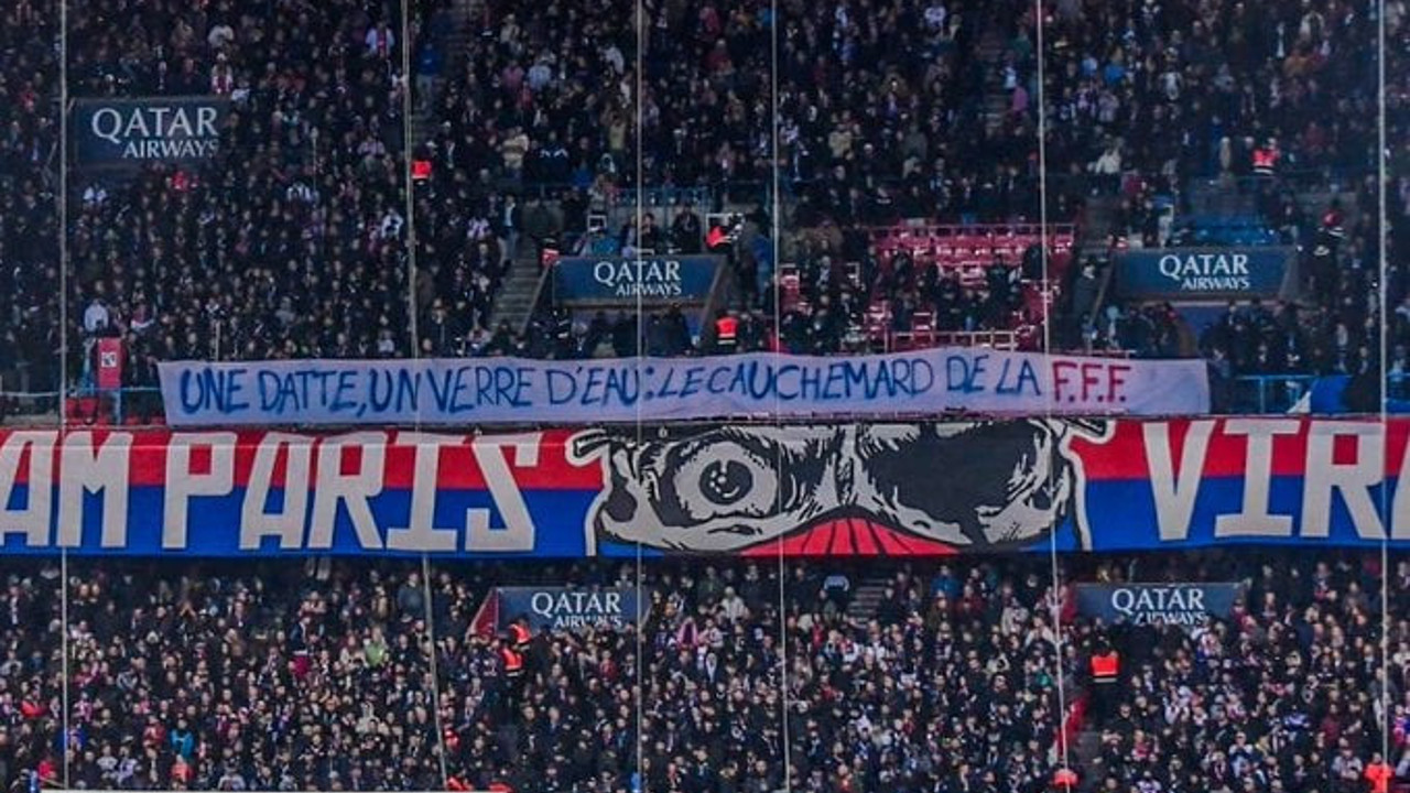 PSG taraftarından flaş protesto. Oruç açma arasına tepki gösterdiler