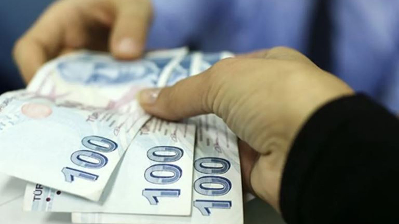 YÖK burslara zam yaptı. 3825 TL’den 7500 TL’ye yükseltildi