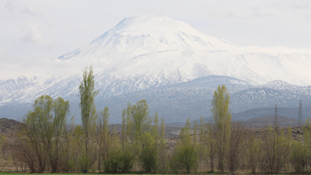 Iğdır’da 2 mevsim bir arada