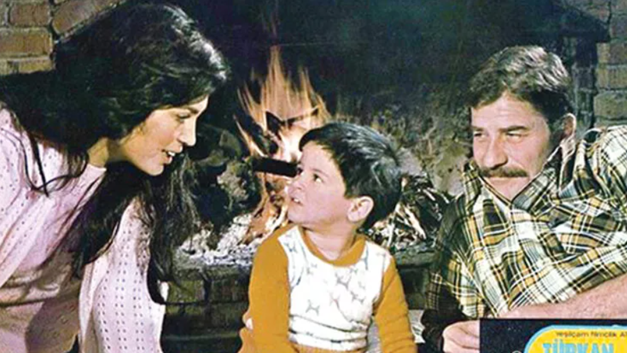 'Selvi Boylum Al Yazmalım'ın küçük Samet'i bakın kim çıktı. Görenler gözlerine inanamadı