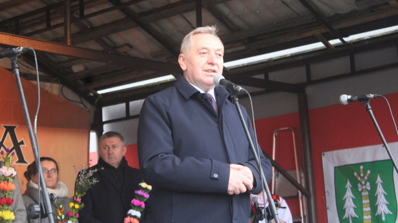 İstifa da bir hizmettir. Polonya Tarım Bakanı başarısız olduğunu kabul ederek istifa etti