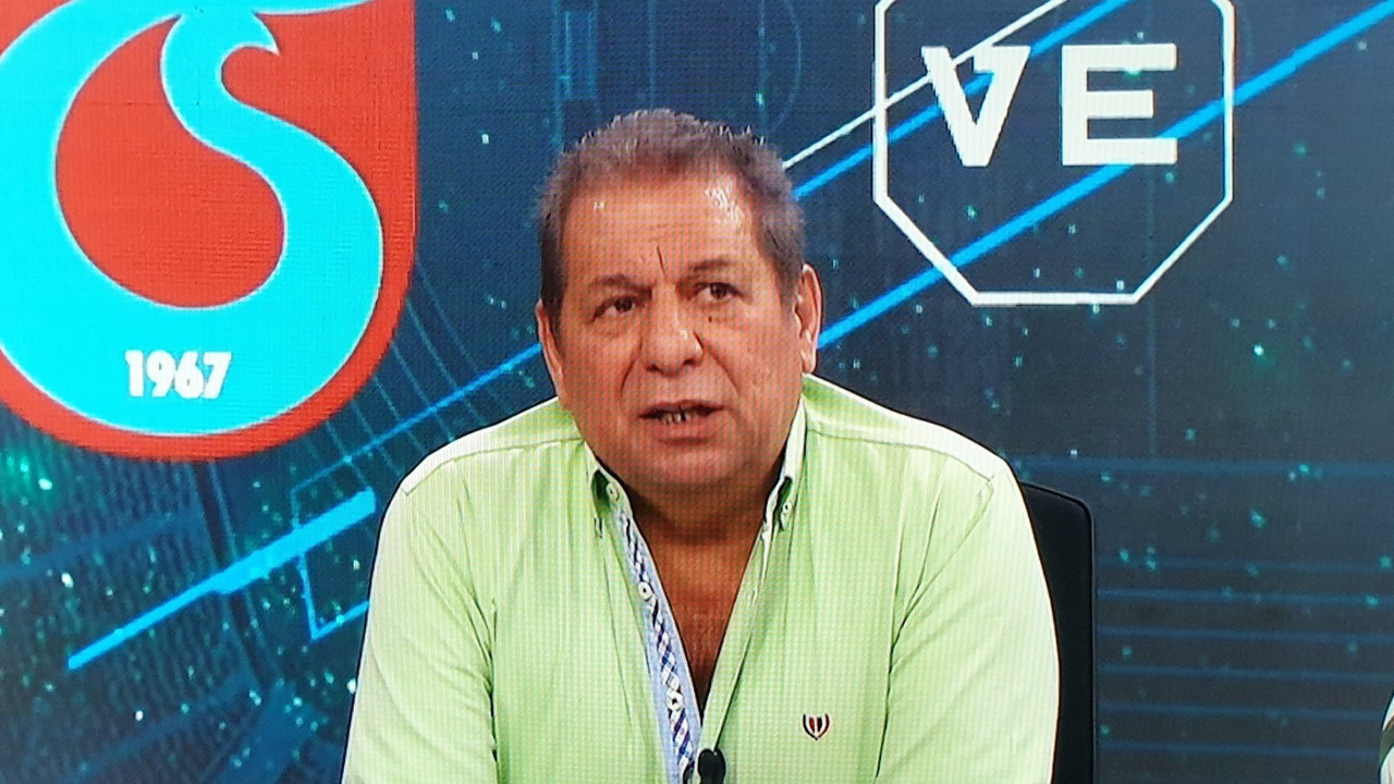 Erman Toroğlu Galatasaray'ın golünü hakeme yazdı. VAR iptal etti