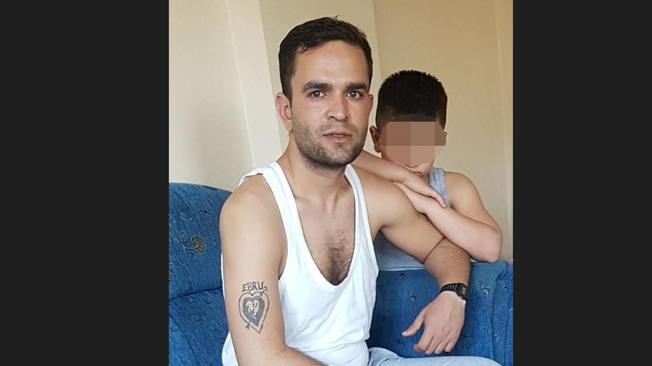 Koluna ismini kazıttığı karısını çocuğunun önünde öldürdü