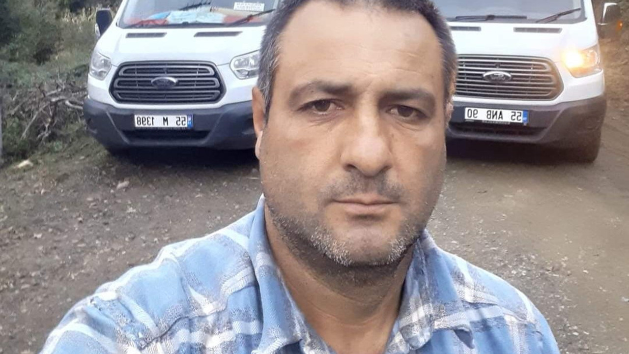 Samsun'da traktör ağaca çarptı: 1 ölü