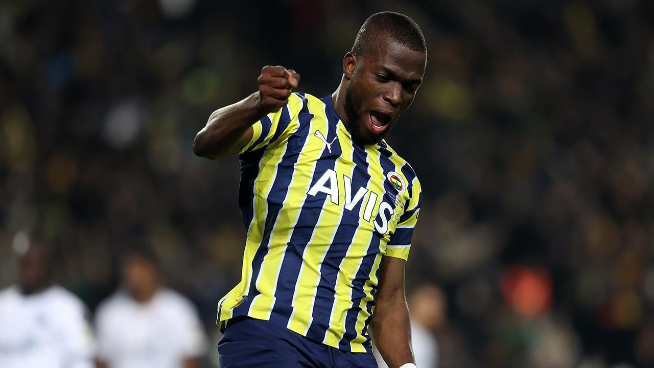 Enner Valencia'nın yeni takımı belli oldu. İşte maaşı ve forma numarası