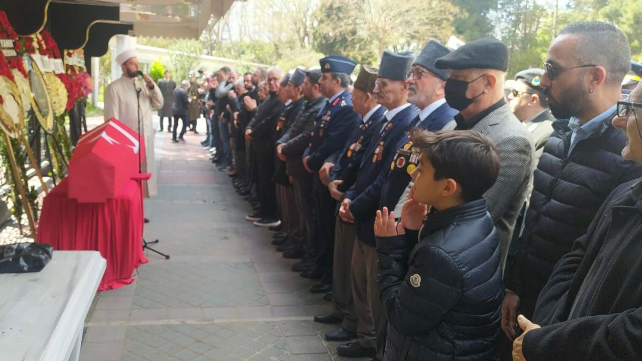 Kıbrıs gazisine veda