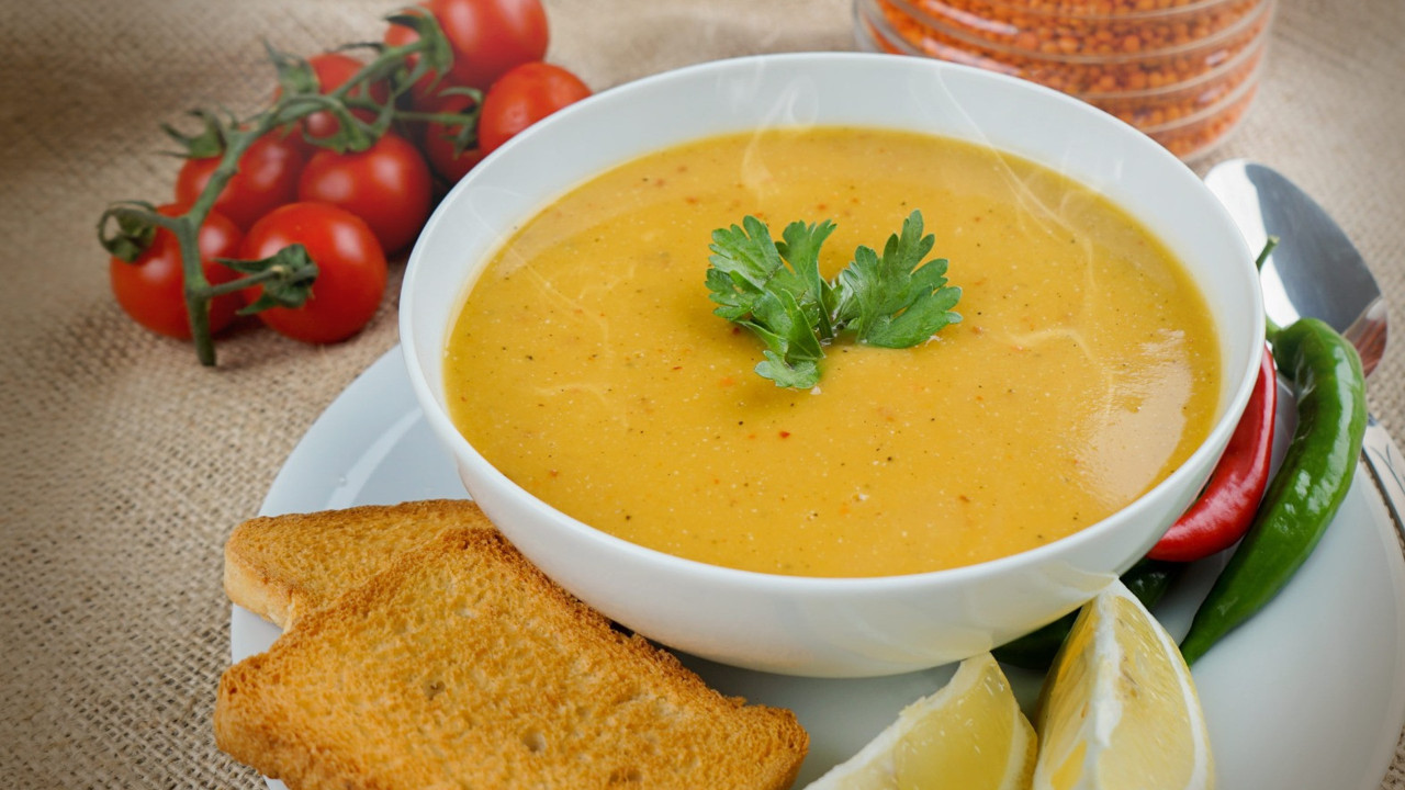 Mercimek çorbası nasıl yapılır? Mercimek çorbası tarifi malzemeleri neler?