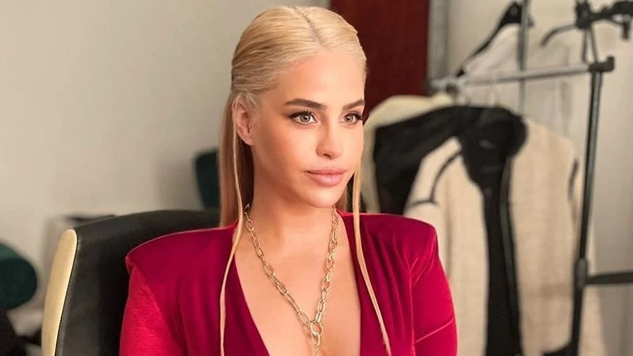 Büşra Pekin yeni imajını paylaştı. Değişimiyle gündem olmuştu