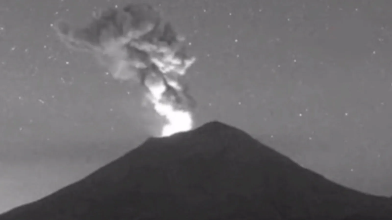 Popocatepetl Yanardağı’nda 24 saatte 12 patlama (10 Nisan 2023)