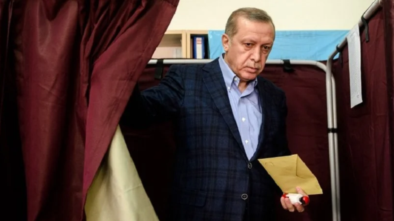 AKP’de ‘liste’ isyanı: İl başkanı ‘istifanın eşiğindeyiz’ diyerek Erdoğan’a seslendi