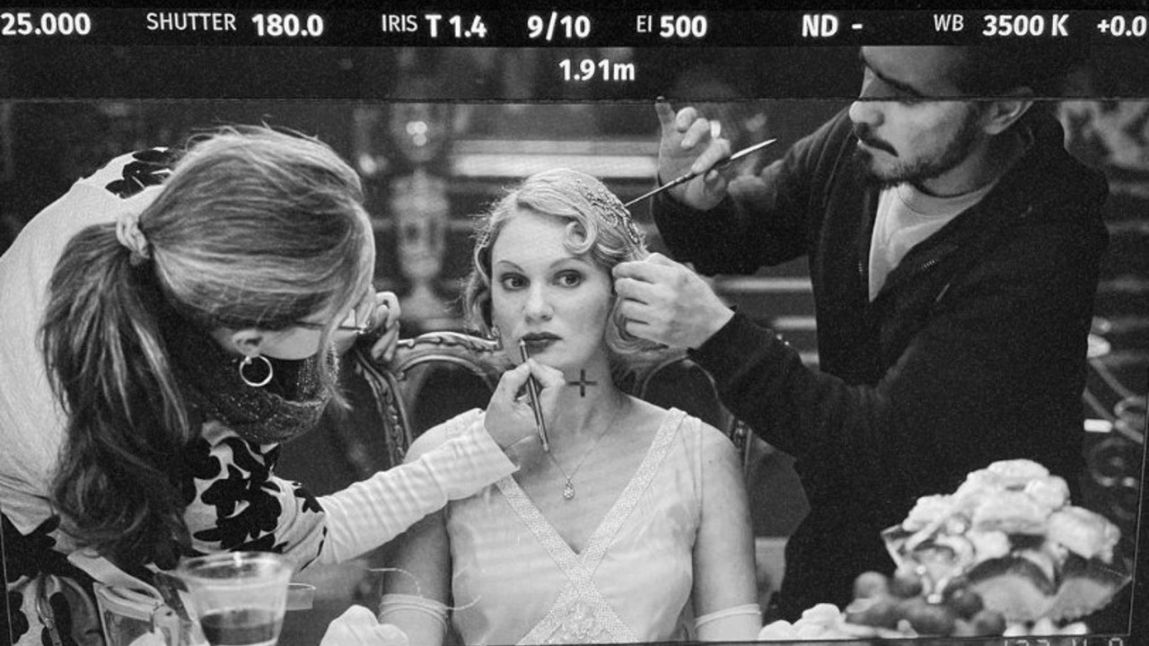 ‘Yeni Bihter’den ilk set pozu geldi. İşte nefesleri kesen o fotoğraf karesi