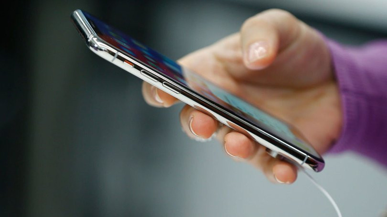 Cep telefonunda kiralama dönemi. Halkı bu hale kim düşürdü?