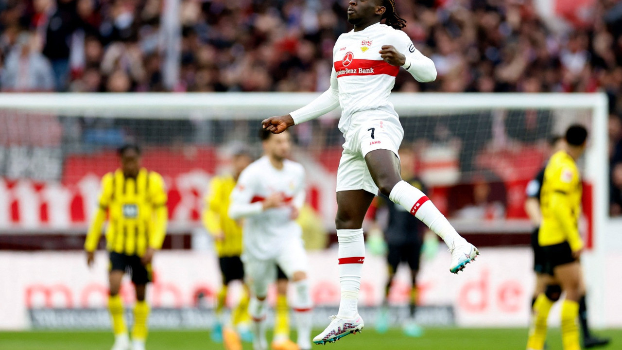 Dortmund fırsat tepti