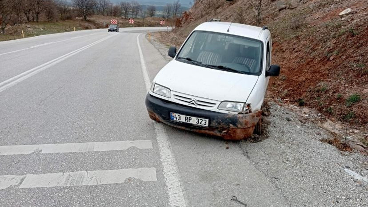 Kütahya’da trafik kazasında yaşlı çift yaralandı