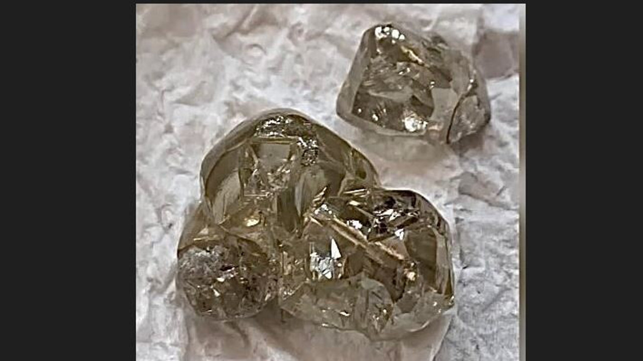 Kapalıçarşı'ya 20 milyon liralık şok baskın. 4 Suriyeli yakalandı