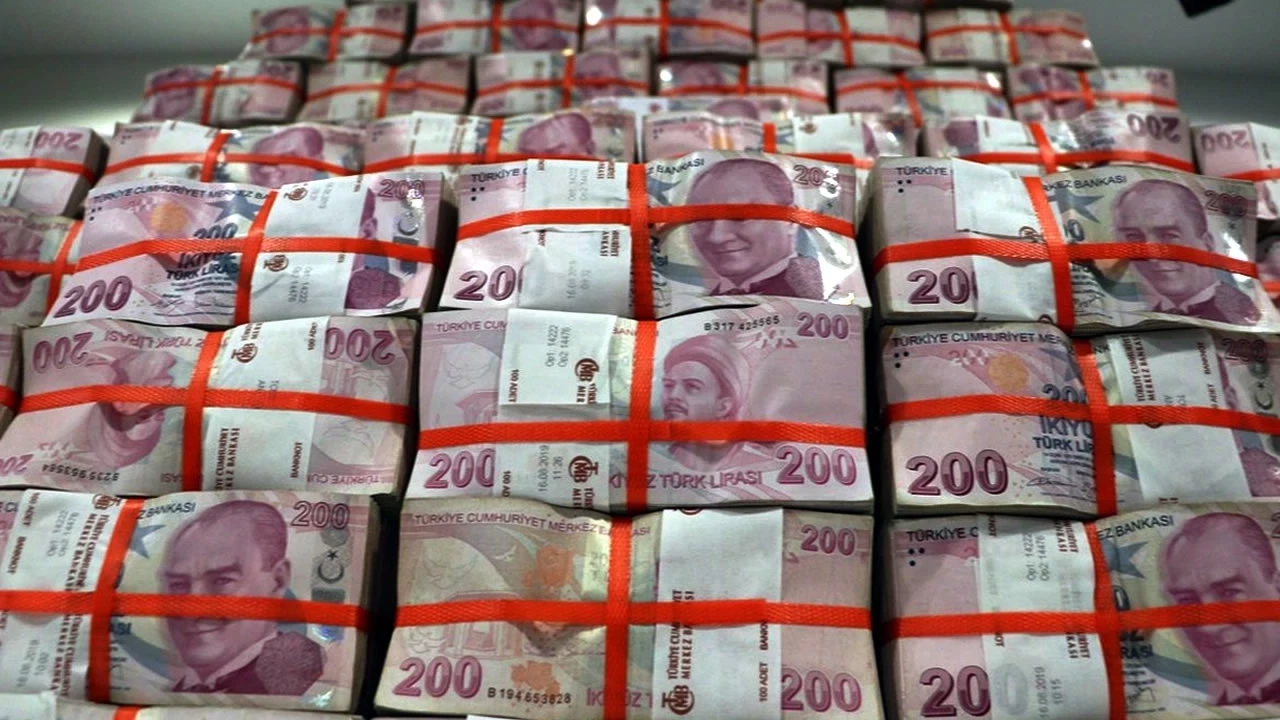 Hazine yine borçlandı. Miktar 10 milyar lira olarak açıklandı