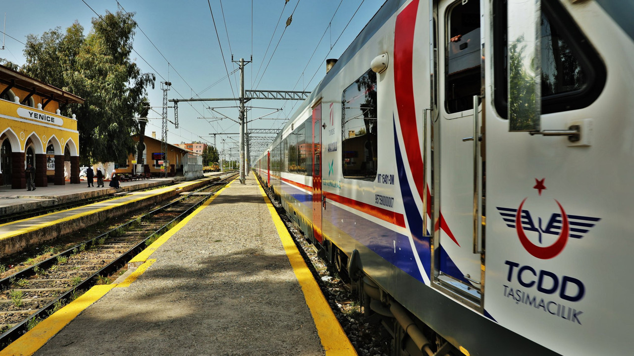Demiryolları özelleştiriliyor. Seçim öncesi raylar yandaşlara kıyak için döşeniyor. Cumhuriyetin bir köklü kurumu daha satılacak