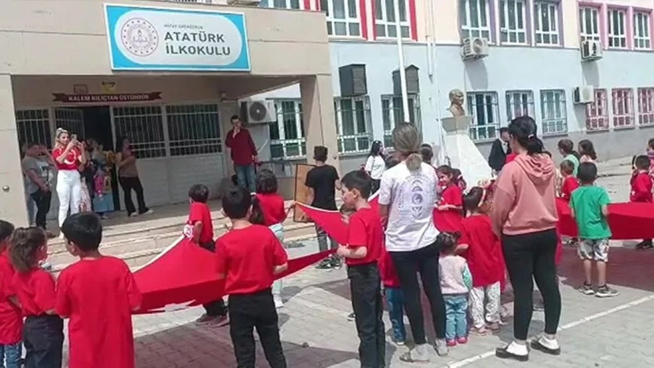 Depremzede çocukların 23 Nisan coşkusu