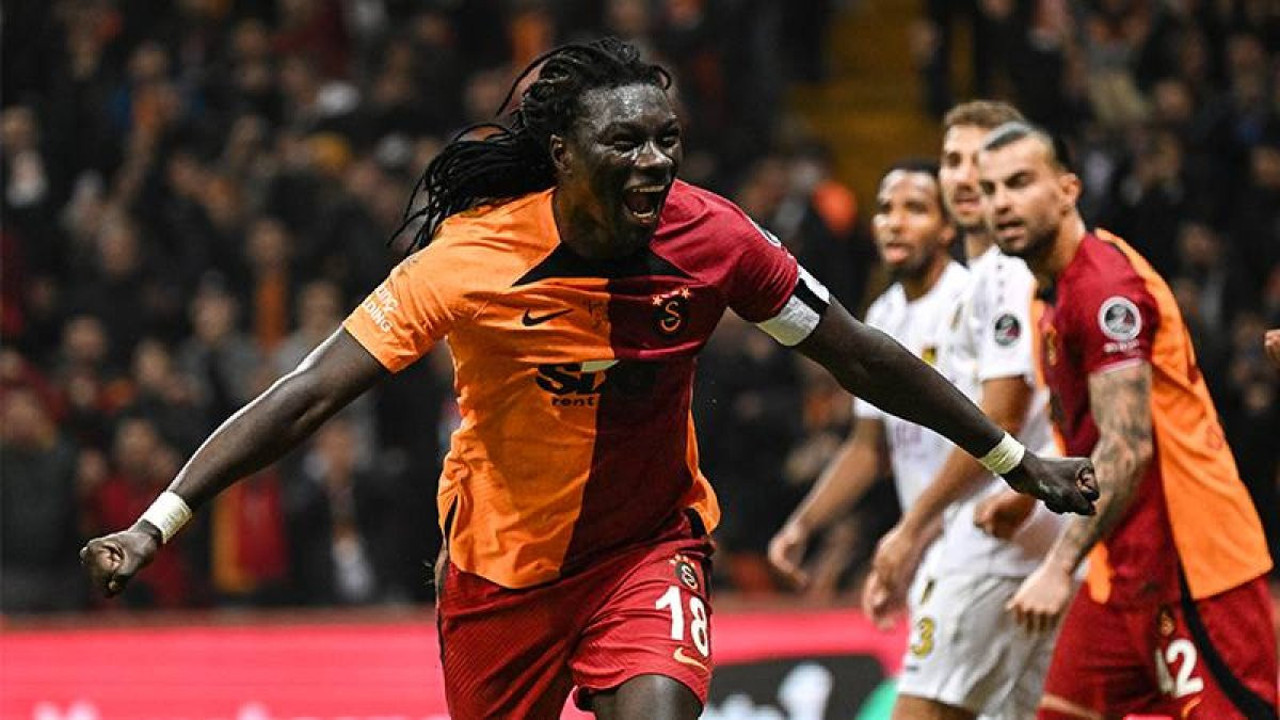Okan Buruk Gomis krizini açıkladı. ''Oynamak istemiyor''