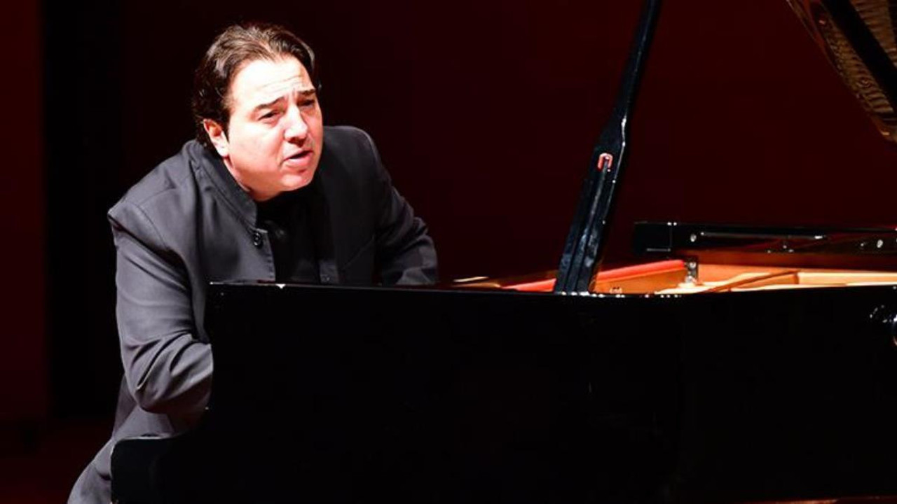 Bestelediği Cumhuriyet marşında Cumhuriyet kelimesi neden yoktu. Fazıl Say’dan yanıt gecikmedi