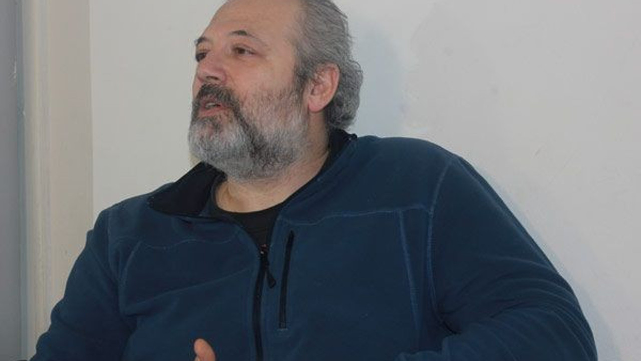 Levent Üzümcü "fabrikanız olsa içerden 24 saat canlı yayın yapardınız" diyerek Erdoğan'a fena yüklendi. Nerde TOGG'un fabrikanız