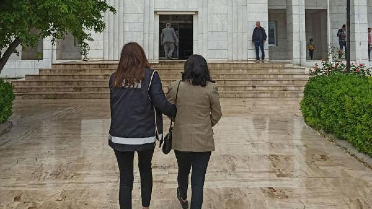 Depremzedeler için toplanan yardımları evine götürmüştü, serbest bırakıldı