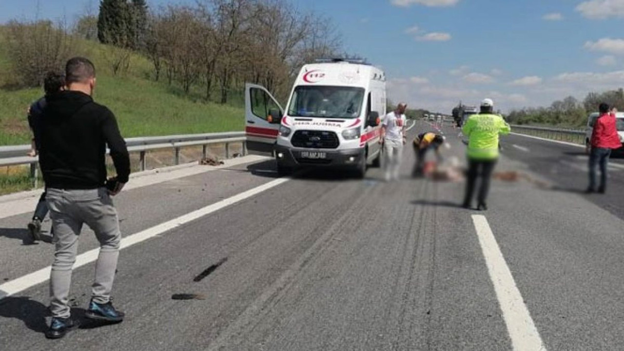 Hamile kadın, trafik kazasında karnındaki bebeğiyle can verdi