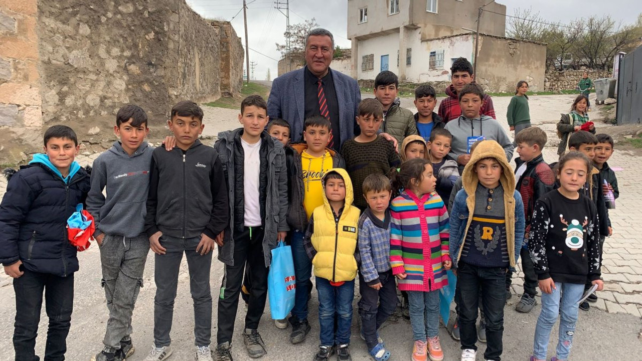 CHP’li Gürer: Gençler ve çocuklar için geleceği güzel kılacağız