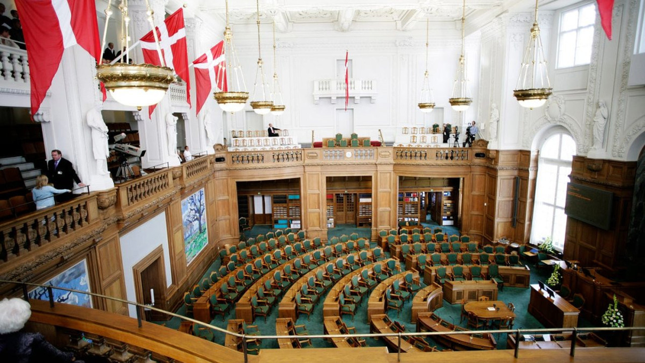 Danimarka, Ukrayna'ya 1 milar euro vereceğini açıkladı