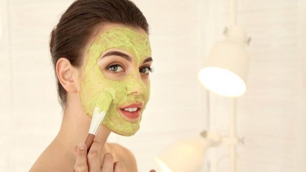 Hangi maskeler cilde iyi geliyor? Cildi temizleyen maske tarifleri neler?