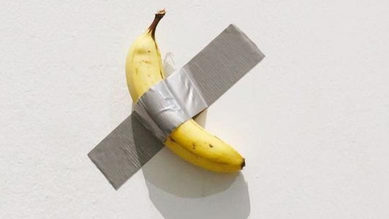 Müzede sergilenen muzu yiyen sanat öğrencisi: Acıkmıştım