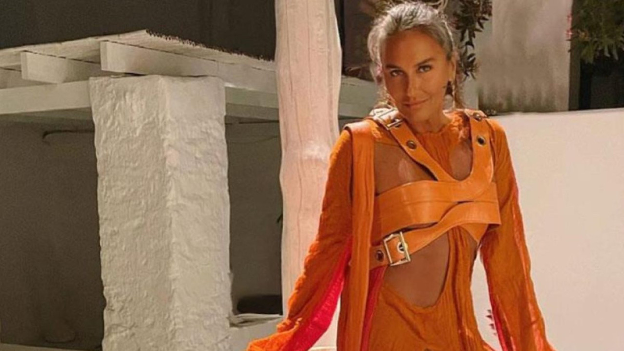 Eda Taşpınar doğum gününde giydiği elbise ile ağızları açık bıraktı