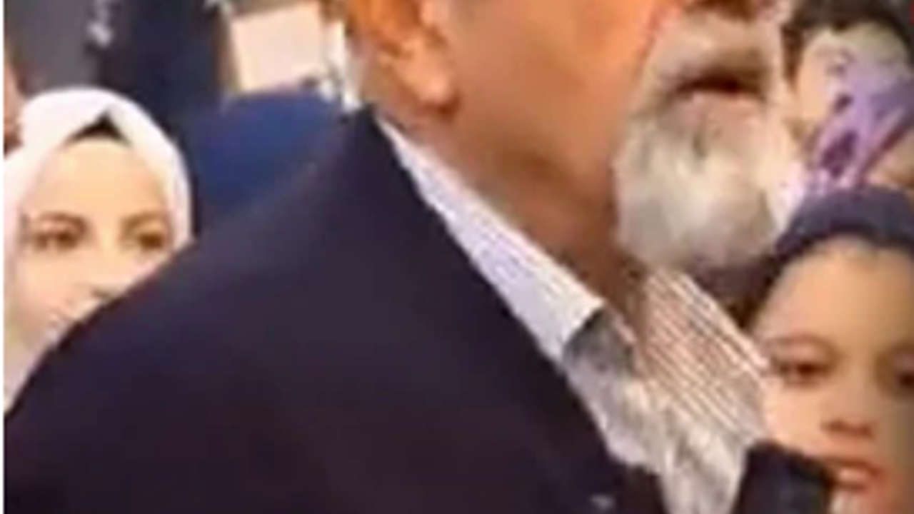 İzlenme rekorları kıran sokak röportajı: İyi giderse biz yaparız kötü giderse dış güçler