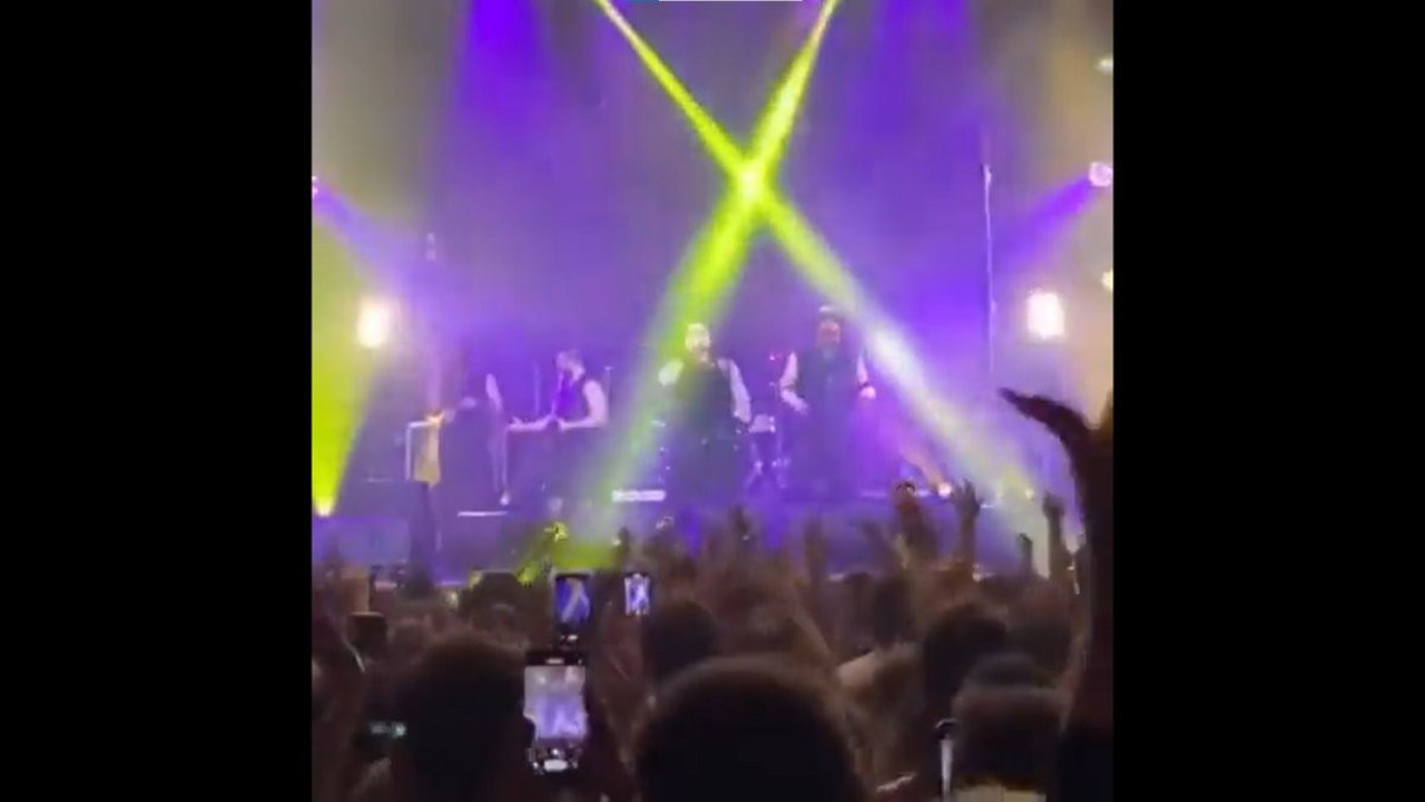 Hayko Cepkin'den seçim çıkışı: Son olmaması için hepiniz sandıkta ne yapacağınızı çok iyi biliyorsunuz